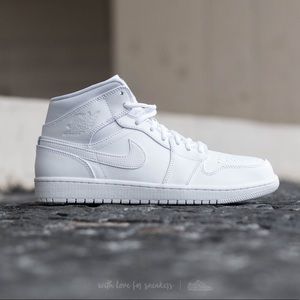 Jordan 1 mid